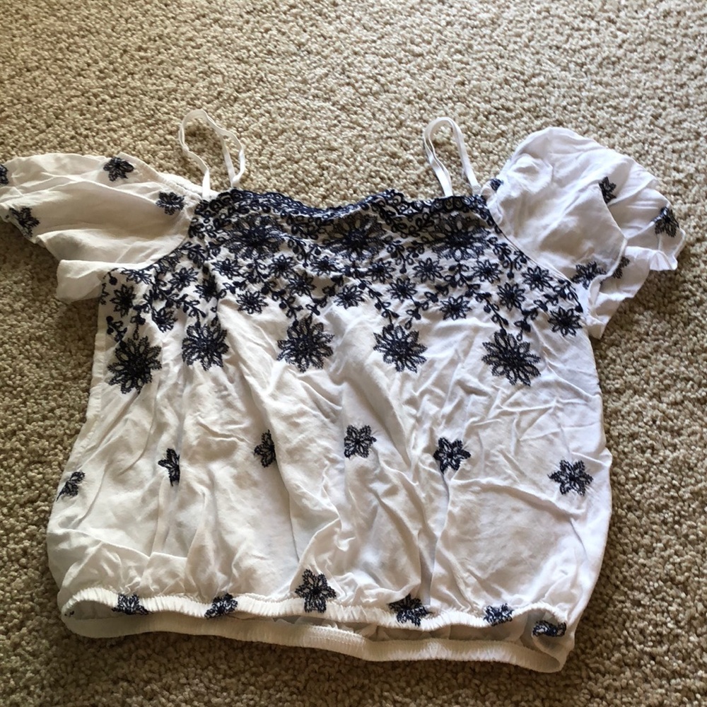 Papaya white shirt with embroidered flowers